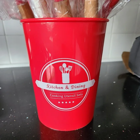 NWT Silicone kitchen utensil 10 piece set - Picture 3 of 6